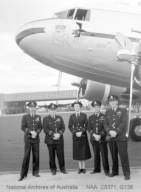 Crew of A65-90 at Pearce WA.jpg